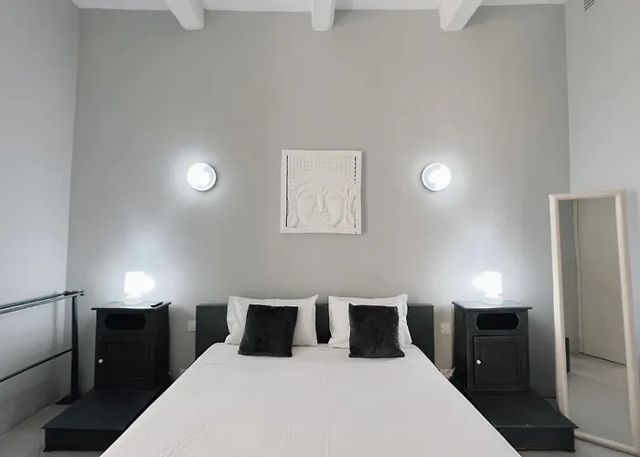 Charm El Malta - Spacious 1br Διαμέρισμα Βαλέτα