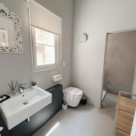 Charm El Malta - Spacious 1br Apartment *