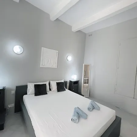 Charm El Malta - Spacious 1br Apartment *