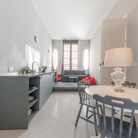 Charm El Malta - Spacious 1br Valeta